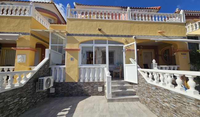 Adosado - Segunda mano - Orihuela Costa - La Zenia