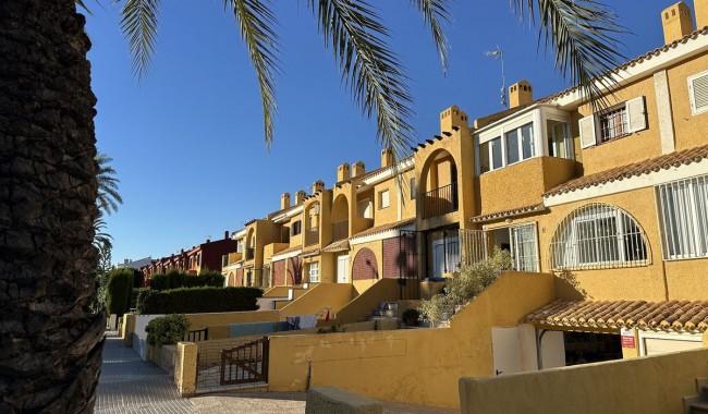 Adosado - Segunda mano - Orihuela - Orihuela costa