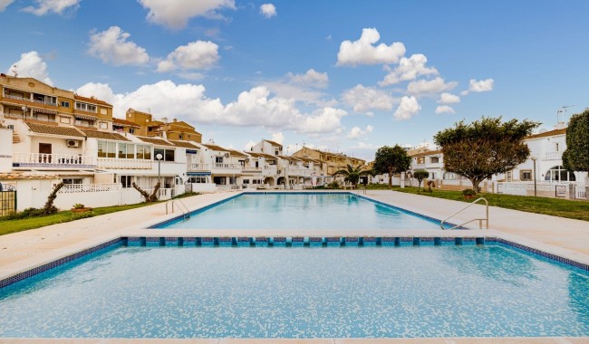 Adosado - Segunda mano - Torrevieja - Torrevieja