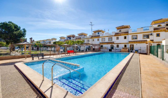 Adosado - Segunda mano - Torrevieja - Torrevieja
