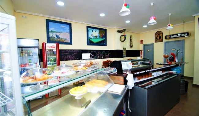 Affärslokaler - Begagnad - Torrevieja - Centro