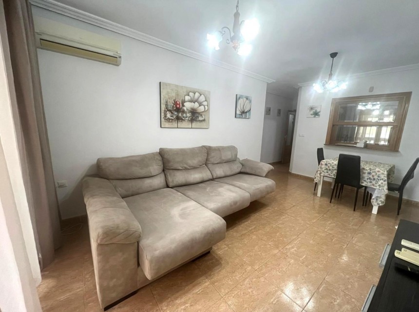 Alquiler a largo plazo - Apartamento - Torrevieja - Playa del cura