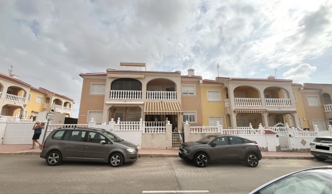 Apartament - Sprzedaż - Ciudad Quesada - Doña pepa
