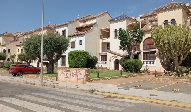 Apartament - Sprzedaż - Los Alcázares - Los Alcázares