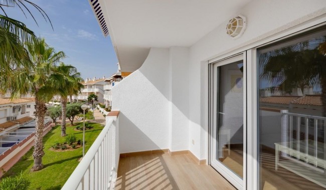 Apartament - Sprzedaż - Orihuela - Dehesa de Campoamor