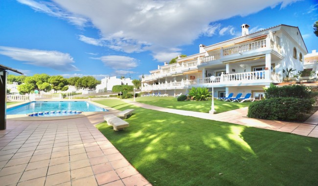 Apartament - Sprzedaż - Teulada - Moraira