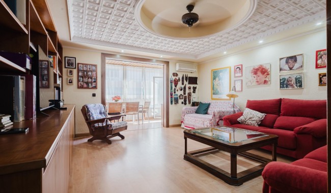 Apartament - Sprzedaż - Torrevieja - Acequion