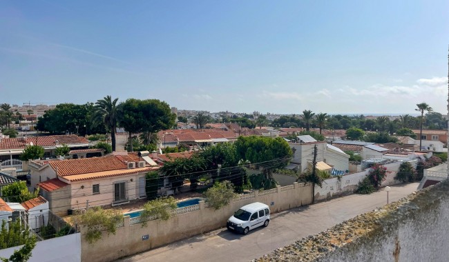 Apartament - Sprzedaż - Torrevieja - Calas blanca