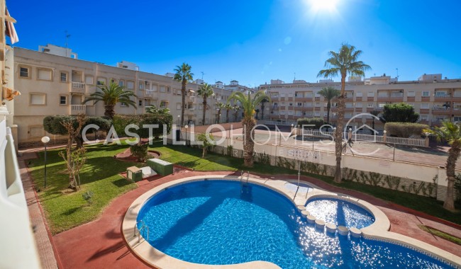 Apartament - Sprzedaż - Torrevieja - Centro
