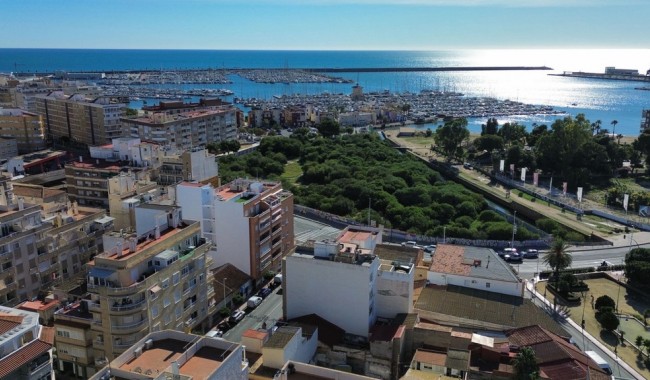Apartament - Sprzedaż - Torrevieja - Centro