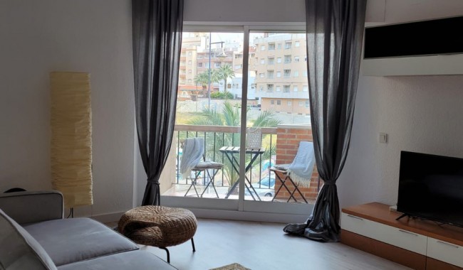 Apartament - Sprzedaż - Torrevieja - Centro