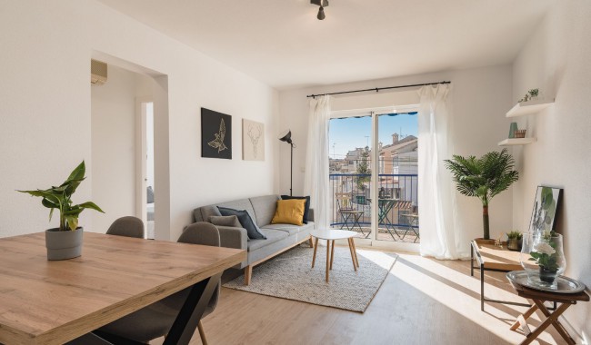 Apartament - Sprzedaż - Torrevieja - CV-499