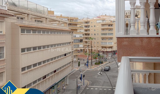 Apartament - Sprzedaż - Torrevieja - Paseo maritimo