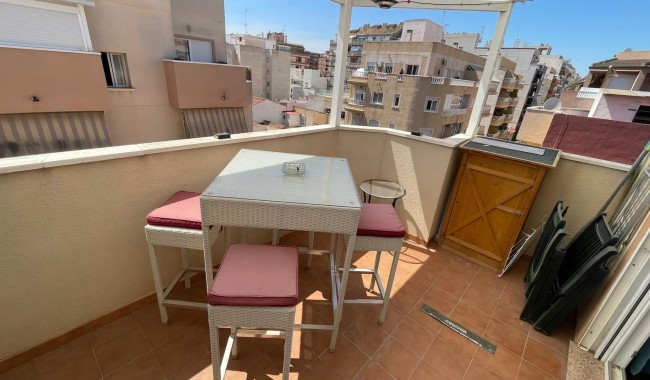 Apartament - Sprzedaż - Torrevieja - Playa de los locos