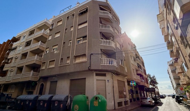 Apartament - Sprzedaż - Torrevieja - Playa de los locos