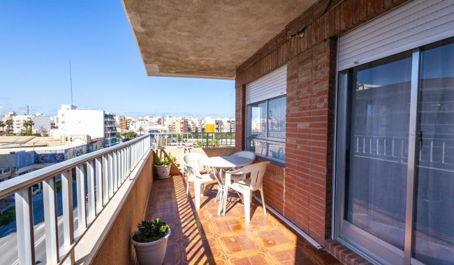 Apartament - Sprzedaż - Torrevieja - ST-3399