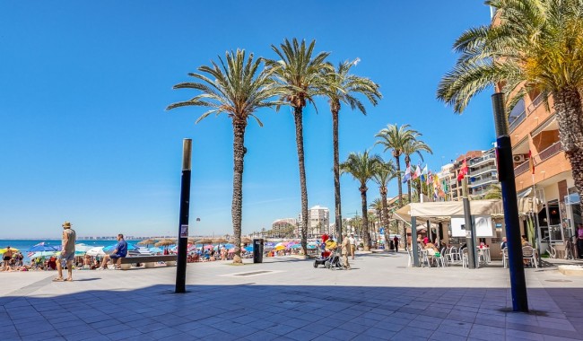 Apartament - Sprzedaż - Torrevieja - Torrevieja