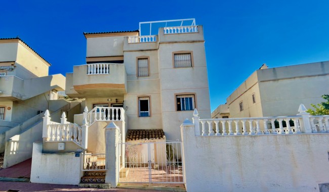 Apartamento - Segunda mano - Ciudad Quesada/Rojales - MR-7569