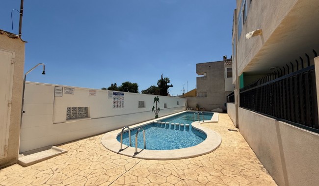 Apartamento - Segunda mano - Daya Nueva - Daya Nueva