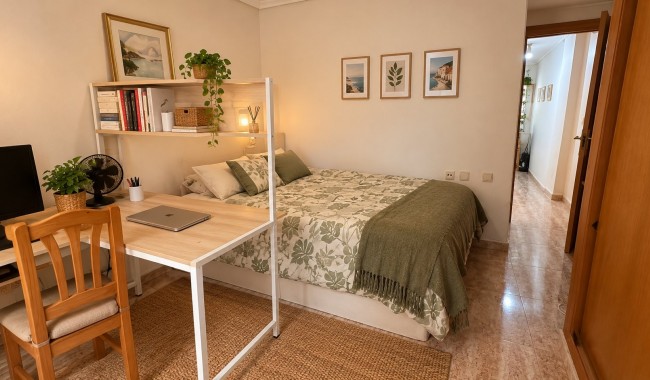 Apartamento - Segunda mano - Guardamar - CENTRO