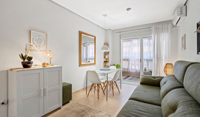 Apartamento - Segunda mano - Guardamar - Guardamar