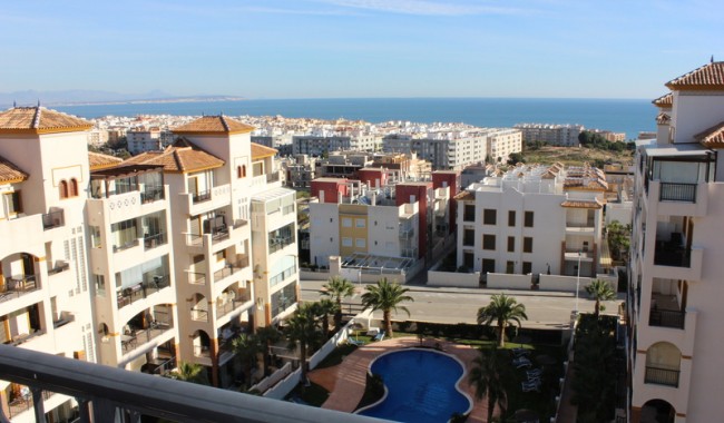 Apartamento - Segunda mano - Guardamar - LE-5330