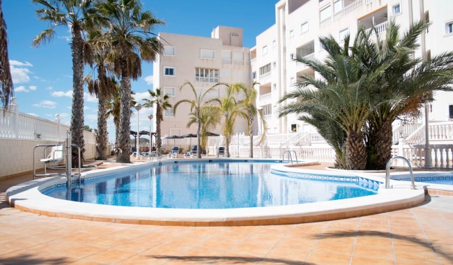 Apartamento - Segunda mano - Guardamar - MR-7518