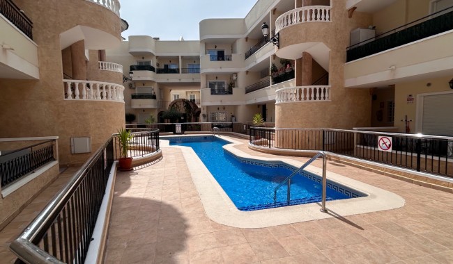 Apartamento - Segunda mano - Jacarilla - Jacarilla