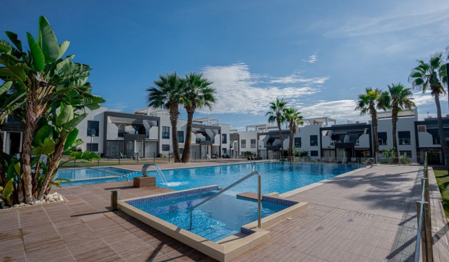 Apartamento - Segunda mano - Orihuela - La Zenia