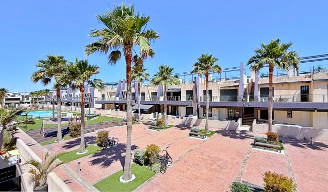 Apartamento - Segunda mano - Pilar de La Horadada - Torre de la Horadada