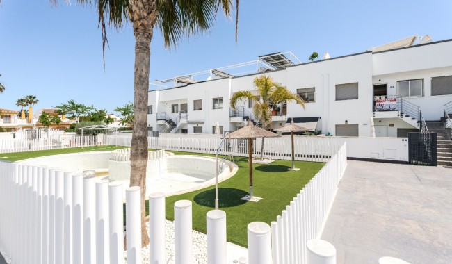 Apartamento - Segunda mano - Torre de la Horadada - CB-9761
