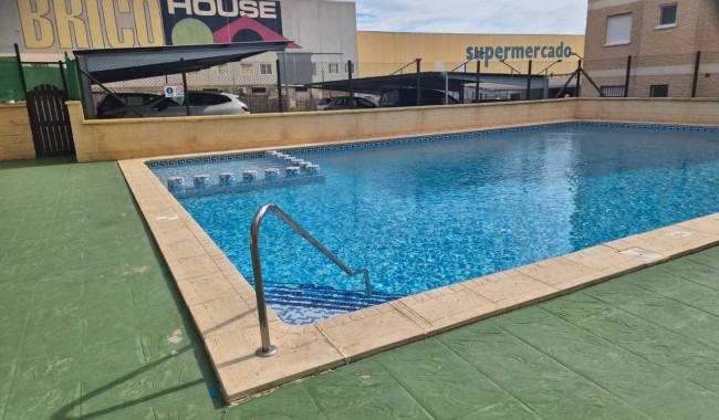 Apartamento - Segunda mano - Torrevieja - Aguas Nuevas