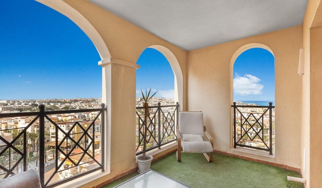 Apartamento - Segunda mano - Torrevieja - Aldea del mar