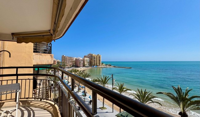 Apartamento - Segunda mano - Torrevieja - Centro