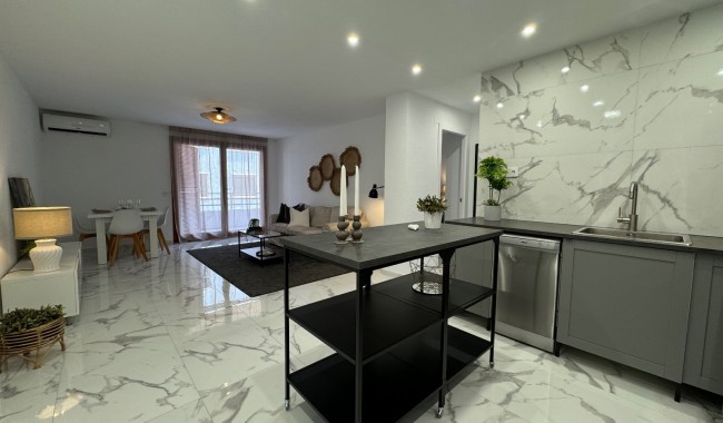 Apartamento - Segunda mano - Torrevieja - CH-9532