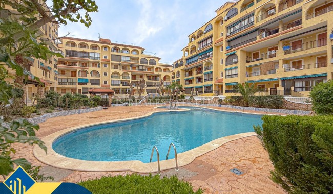 Apartamento - Segunda mano - Torrevieja - La Mata