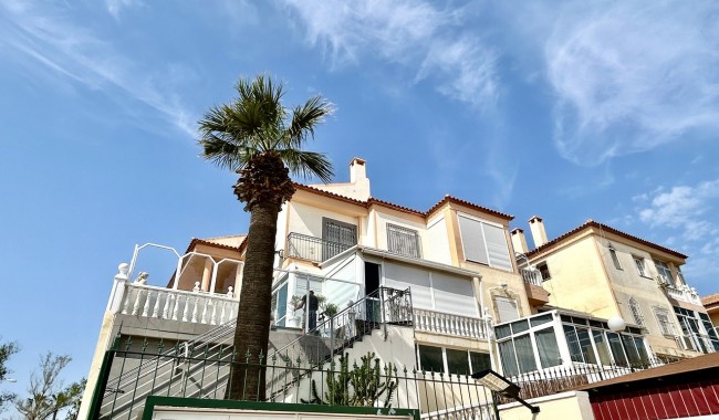 Apartamento - Segunda mano - Torrevieja - Los Altos