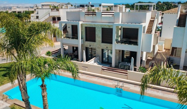 Apartamento - Segunda mano - Torrevieja - Los Balcones