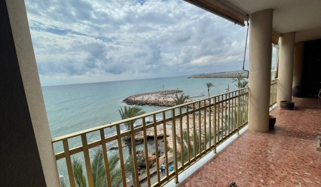 Apartamento - Segunda mano - Torrevieja - Paseo maritimo
