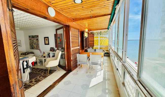 Apartamento - Segunda mano - Torrevieja - Playa de La Acequion
