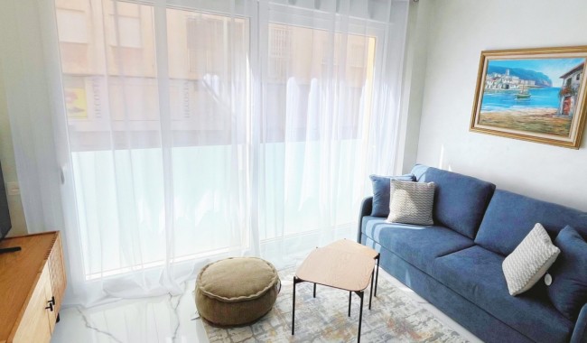 Apartamento - Segunda mano - Torrevieja - Playa del cura