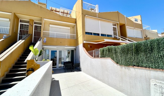 Apartamento - Segunda mano - Torrevieja - Torrevieja