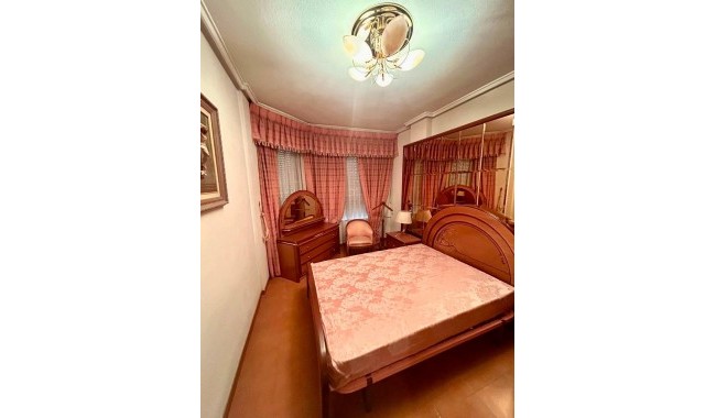 Apartamento - Segunda mano - Torrevieja - Torrevieja