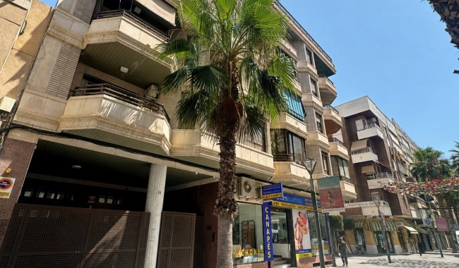 Apartamento - Segunda mano - Torrevieja - Torrevieja