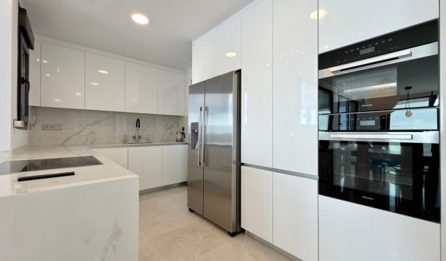 Apartment - Resale - Benidorm - Benidorm Centro