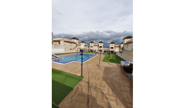 Apartment - Resale - Guardamar - El Eden