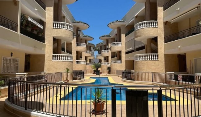 Apartment - Resale - Jacarilla - Jacarilla