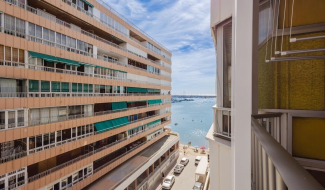 Apartment - Resale - Torrevieja - Acequion