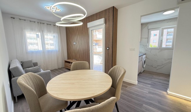 Apartment - Resale - Torrevieja - Centro