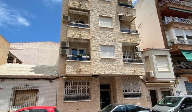Apartment - Resale - Torrevieja - Centro